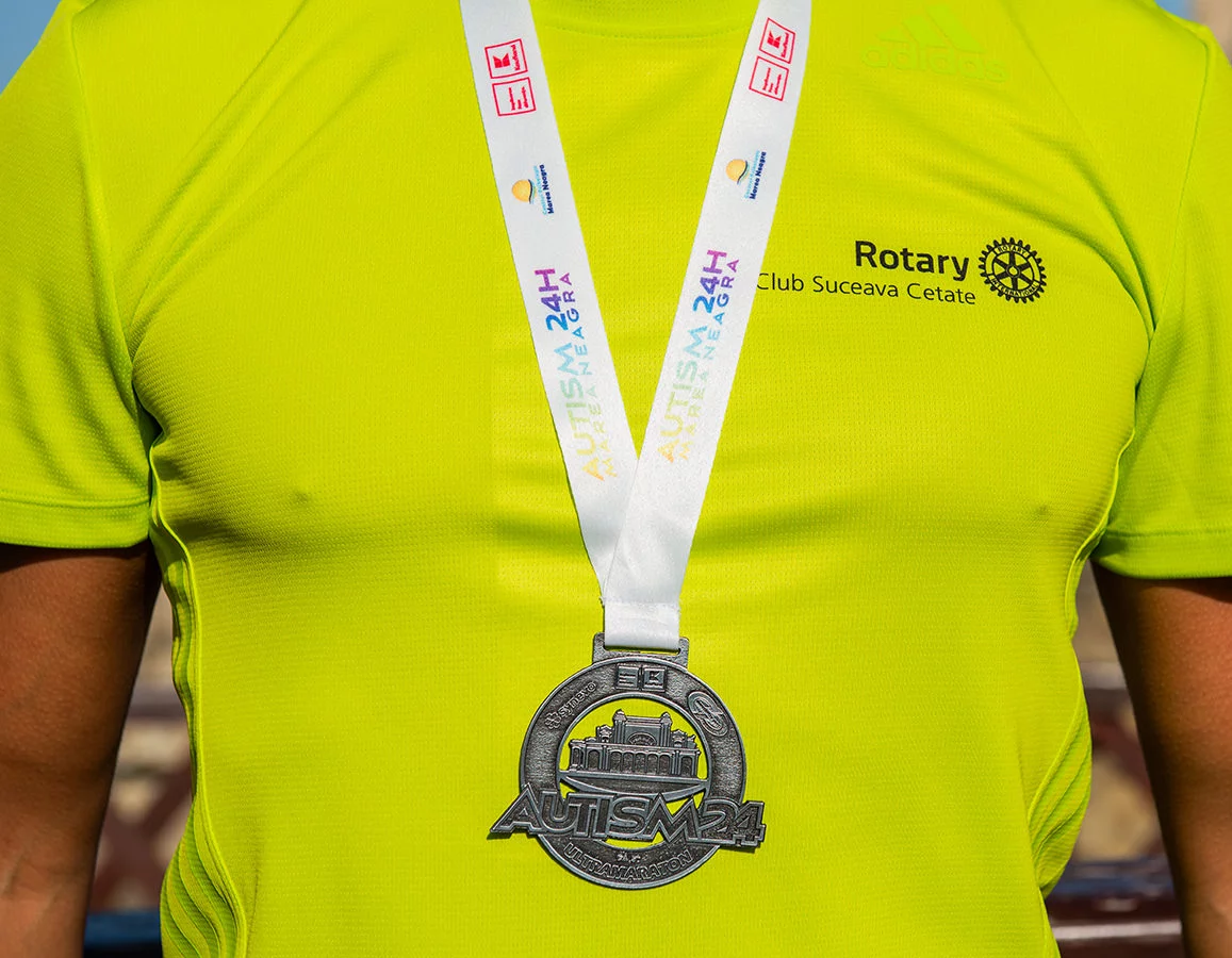 Vasile Varvaroi a alergat timp de 24 de ore pentru copiii cu autism