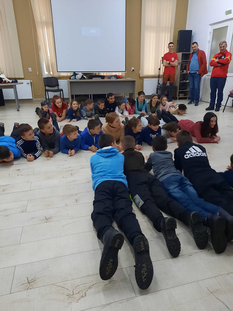 Sfârșit de ”Săptămâna altfel” la Vatra Dornei pentru copiii Școlii Primare Osoi